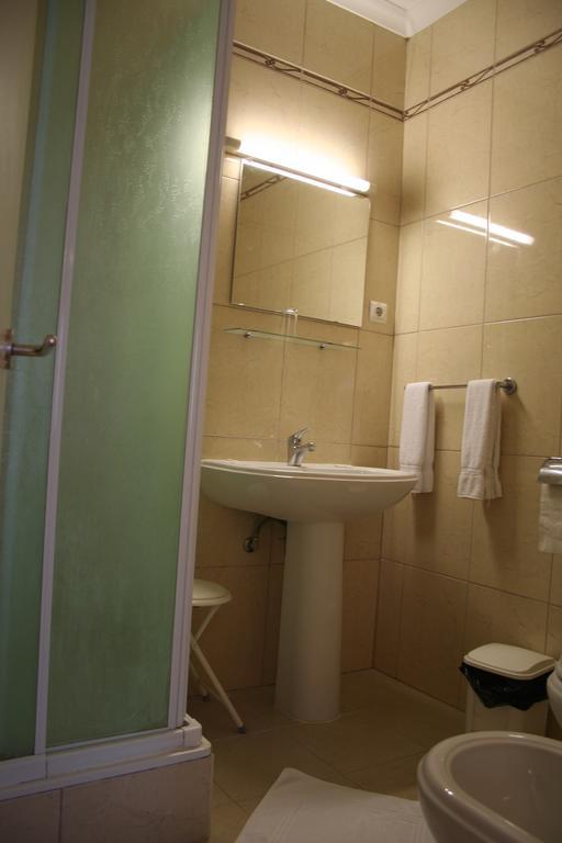 Residencial Dom Duarte Hotel Viseu Buitenkant foto
