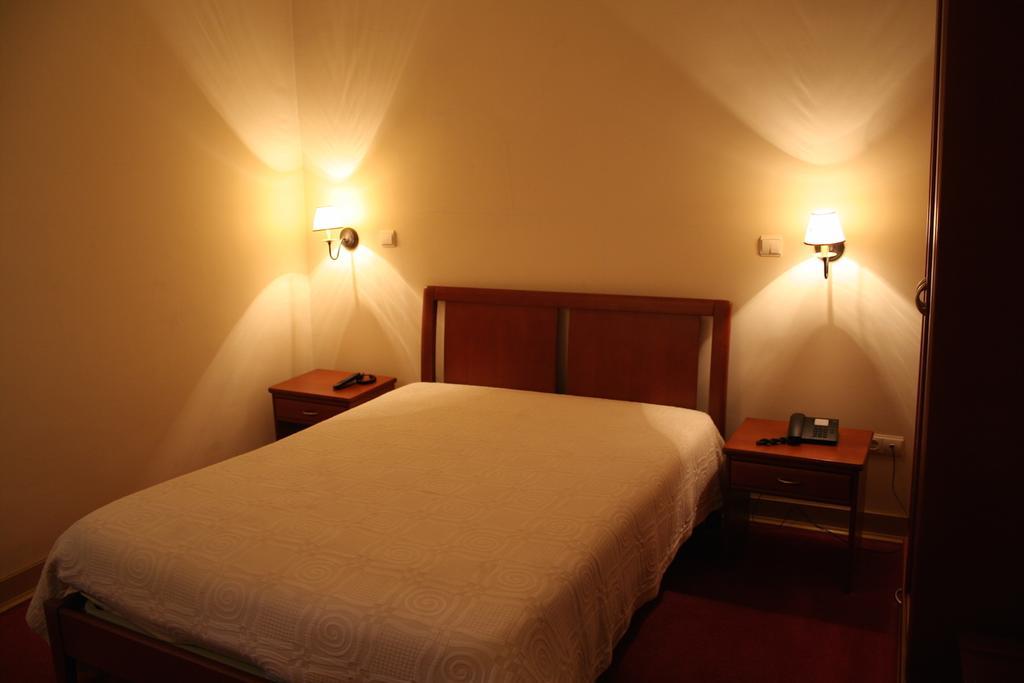 Residencial Dom Duarte Hotel Viseu Buitenkant foto